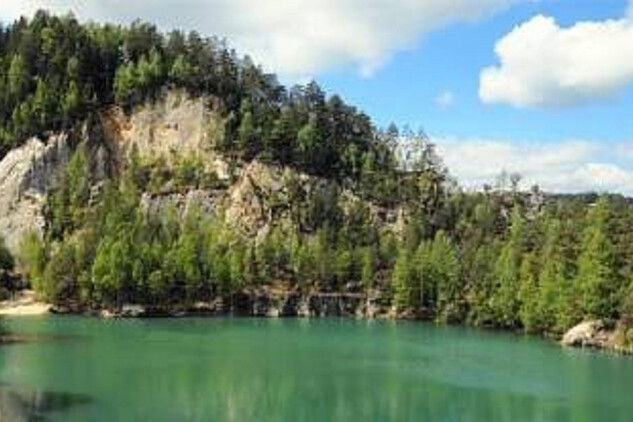 Jezero v adršpašských skalách